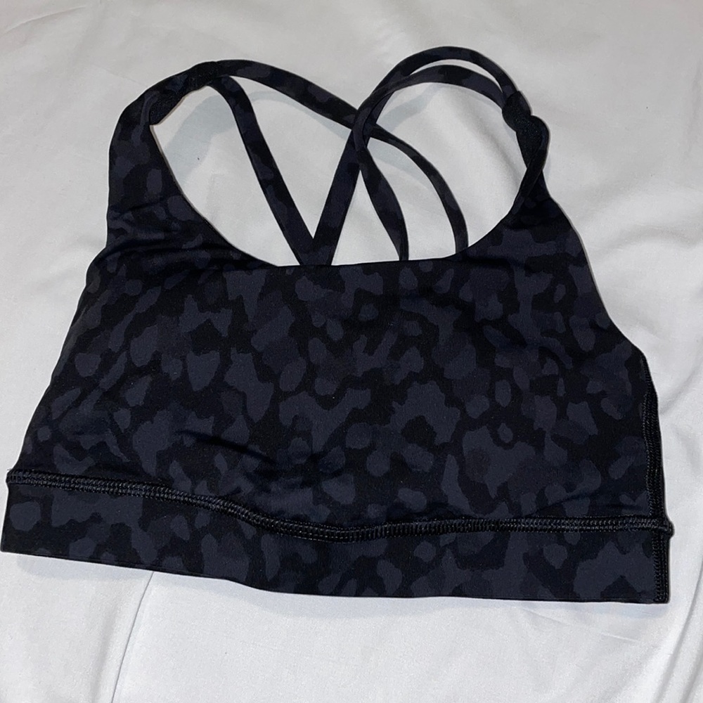 Lululemon Energy Bra. Worn once. Size 2